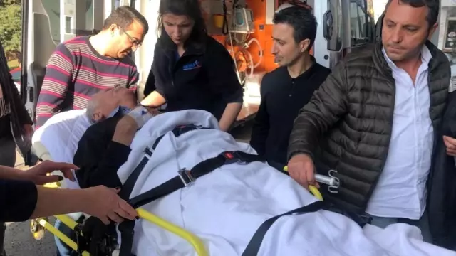Selahattin Demirtaş'ın ailesi kaza geçirdi Selahattin Demirtaş'ın ailesi kaza geçirdi