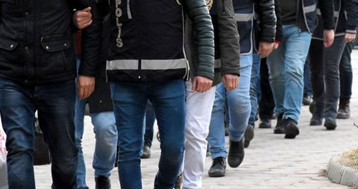 Kara Kuvvetleri'nde FETÖ operasyonu! 30'u aktif görevde, 47 asker için gözaltı kararı