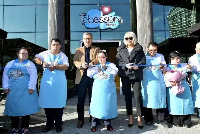 Süperstar Ajda Pekkan'dan süper hareket
