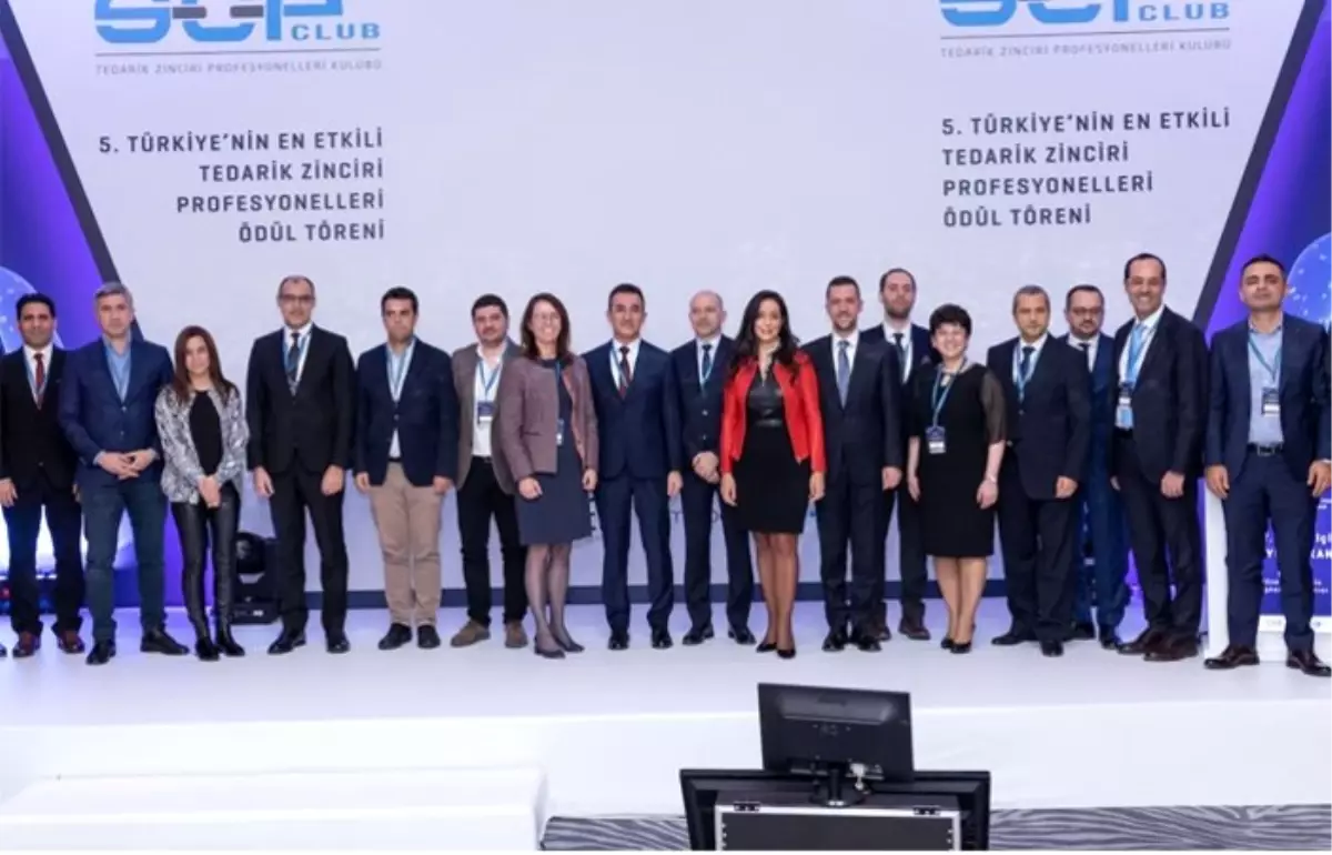 'Türkiye’nin En Etkili Tedarik Zinciri Profesyonelleri” ödüllerini aldı