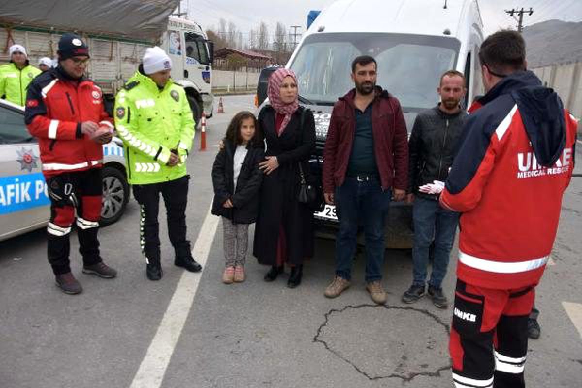 UMKE'den sürücülere 'Yaşama Yol Ver' hediyesi
