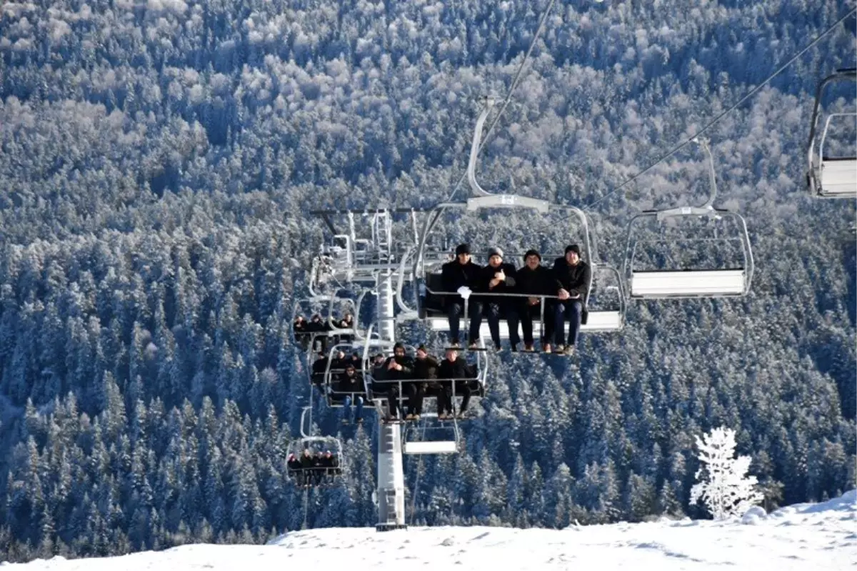 Vali Gürel, Keltepe Kayak Merkezini inceledi