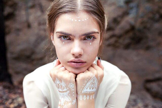 Yeni dövme modası Hint kınası modelleri! En güzel Hint kınası modelleri