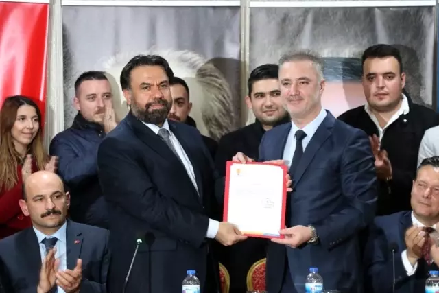 AK Parti Balıkesir İl Başkanı Ekrem Başaran oldu