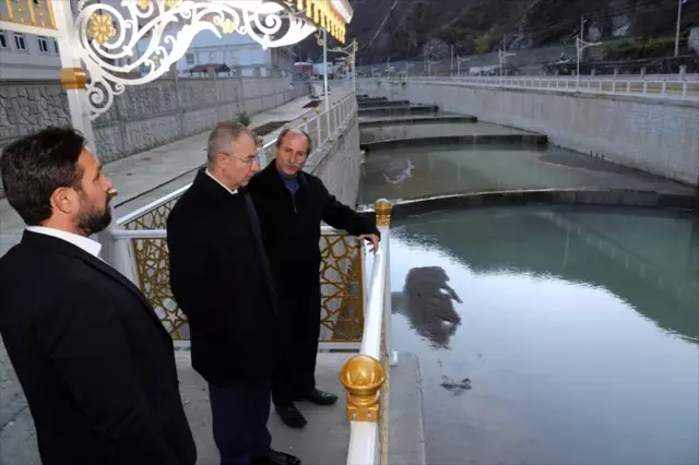 Artvin Valisi Doruk, Murgul ilçesini ziyaret etti Artvin Valisi Doruk, Murgul ilçesini ziyaret etti