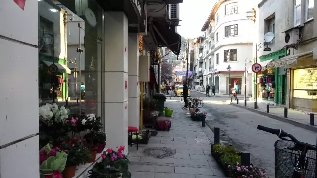 Ceren'in katili resepsiyon görevlisini ölümle tehdit edip, orada sabahlamış Ceren'in katili resepsiyon görevlisini ölümle tehdit edip, orada sabahlamış