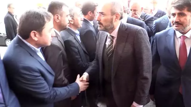 Mahir Ünal: