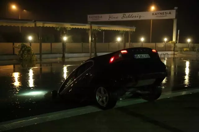 Manisa'da otomobil otelin yüzme havuzuna düştü Manisa'da otomobil otelin yüzme havuzuna düştü