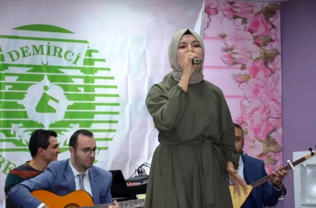 Manisa'da THM 4. Amatör Ses Yarışması