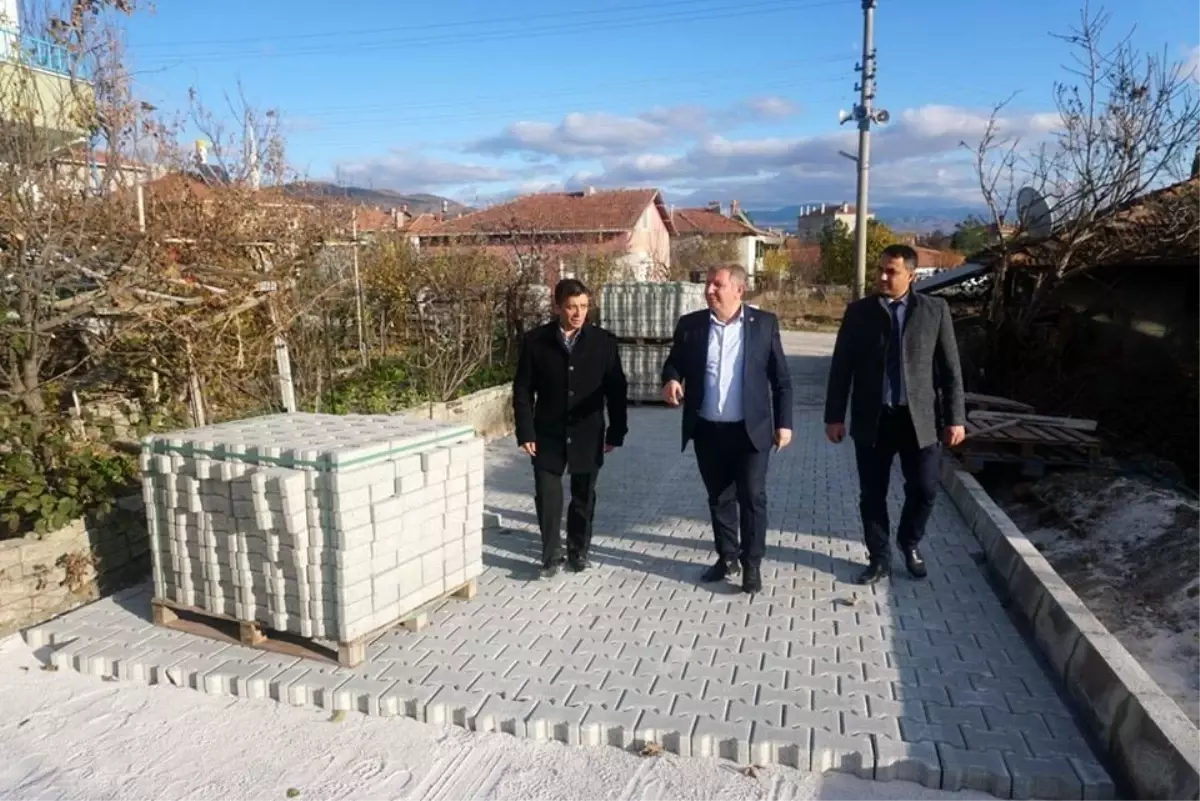 Osmancık'ta cadde ve sokaklara parke döşeniyor