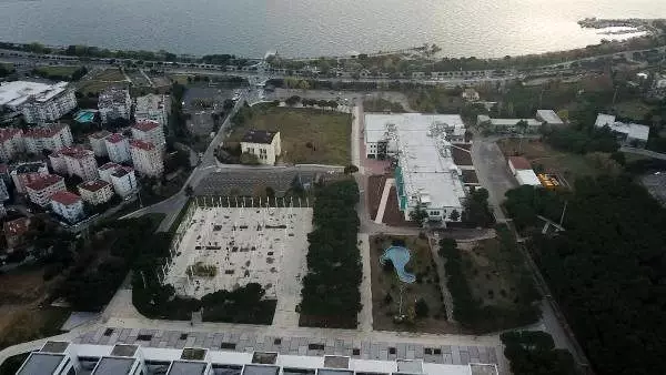 Şehir Üniversitesi'nin havadan fotoğrafları Şehir Üniversitesi'nin havadan fotoğrafları