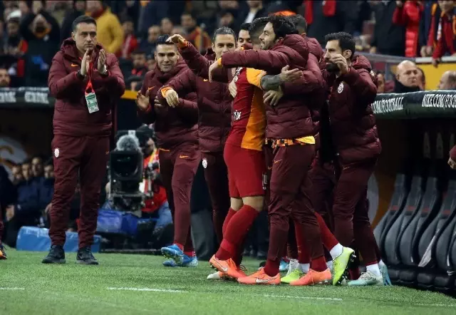 Süper Lig: Galatasaray: 1 - Aytemiz Alanyaspor: 0 (Maç sonucu) Süper Lig: Galatasaray: 1 - Aytemiz Alanyaspor: 0 (Maç sonucu)