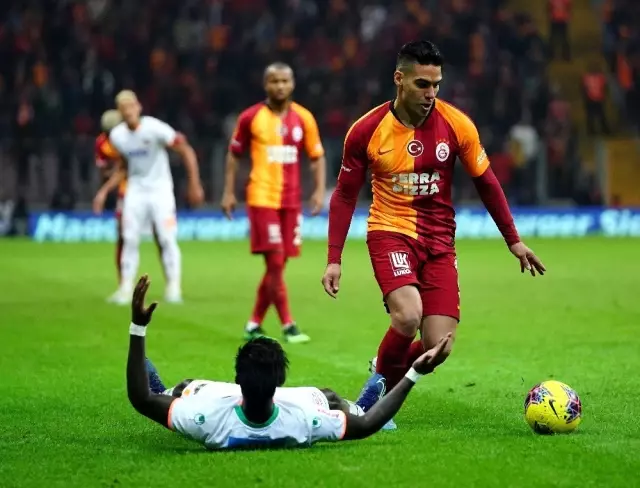 Süper Lig: Galatasaray: 1 - Aytemiz Alanyaspor: 0 (Maç sonucu) Süper Lig: Galatasaray: 1 - Aytemiz Alanyaspor: 0 (Maç sonucu)