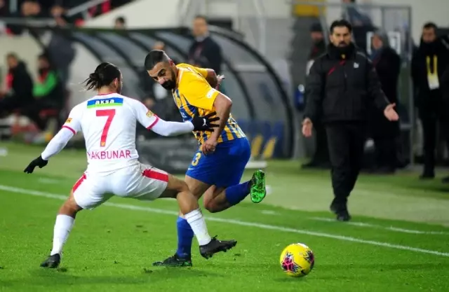 Süper Lig: MKE Ankaragücü: 1 - Göztepe: 1 (İlk yarı) Süper Lig: MKE Ankaragücü: 1 - Göztepe: 1 (İlk yarı)
