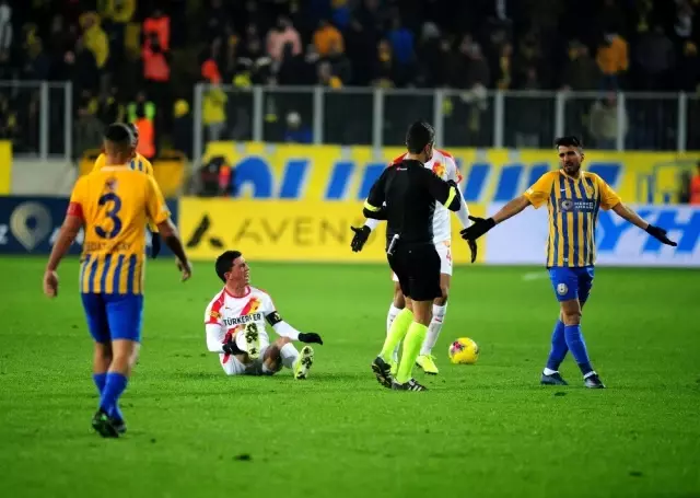Süper Lig: MKE Ankaragücü: 1 - Göztepe: 3 (Maç sonucu) Süper Lig: MKE Ankaragücü: 1 - Göztepe: 3 (Maç sonucu)