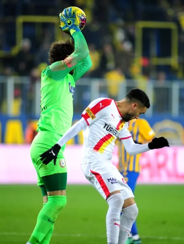 Süper Lig: MKE Ankaragücü: 1 - Göztepe: 3 (Maç sonucu) Süper Lig: MKE Ankaragücü: 1 - Göztepe: 3 (Maç sonucu)