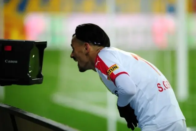 Süper Lig: MKE Ankaragücü: 1 - Göztepe: 3 (Maç sonucu) Süper Lig: MKE Ankaragücü: 1 - Göztepe: 3 (Maç sonucu)