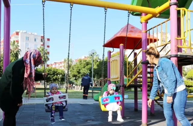 Toroslar'da çocukların yüzü gülüyor