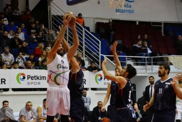 Türkiye Basketbol Ligi: Petkim Spor: 92 - 1881 Düzce Belediye: 68 Türkiye Basketbol Ligi: Petkim Spor: 92 - 1881 Düzce Belediye: 68