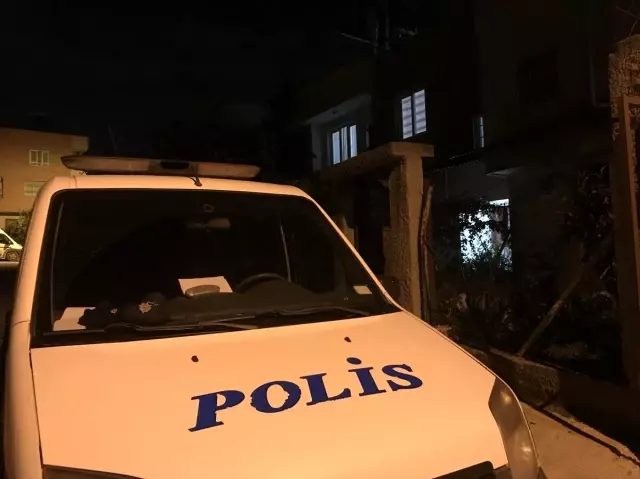 Adana'da temizlediği silah ateş alan polis memuru öldü Adana'da temizlediği silah ateş alan polis memuru öldü