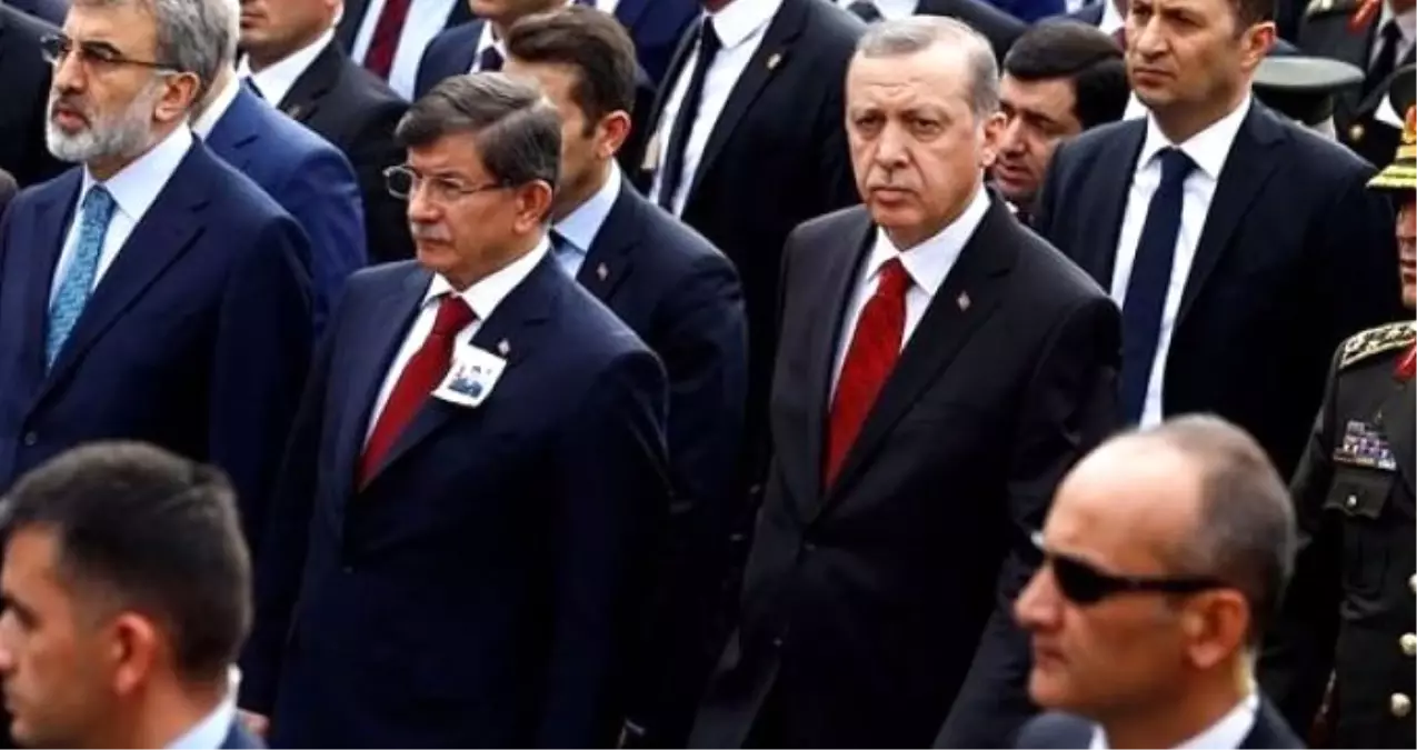 Ahmet Davutoğlu'ndan Cumhurbaşkanı Erdoğan'a İstanbul Şehir Üniversitesi yanıtı