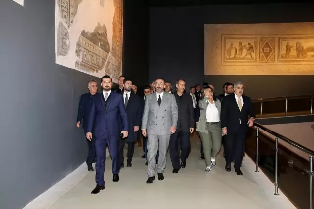 AK Parti Genel Başkan Yardımcısı Mahir Ünal, Hatay'da ziyaretlerde bulundu AK Parti Genel Başkan Yardımcısı Mahir Ünal, Hatay'da ziyaretlerde bulundu