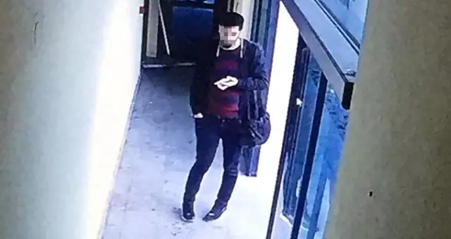 Amatör futbolcu maç sırasında futbolcuları soydu