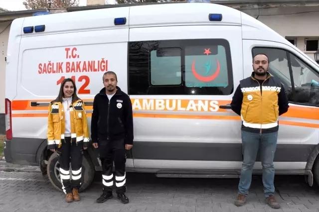 Kırşehir'de 112 Acil Servis personeli AA'nın 'Yılın Fotoğrafları' oylamasına katıldı Kırşehir'de 112 Acil Servis personeli AA'nın 'Yılın Fotoğrafları' oylamasına katıldı