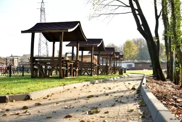 Mustafakemalpaşa Sosyal Etkinlik Merkezi törenle hizmete açıldı Mustafakemalpaşa Sosyal Etkinlik Merkezi törenle hizmete açıldı