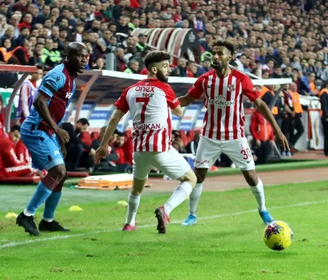 Süper Lig: Antalyaspor: 1 - Trabzonspor: 3 (Maç sonucu) Süper Lig: Antalyaspor: 1 - Trabzonspor: 3 (Maç sonucu)