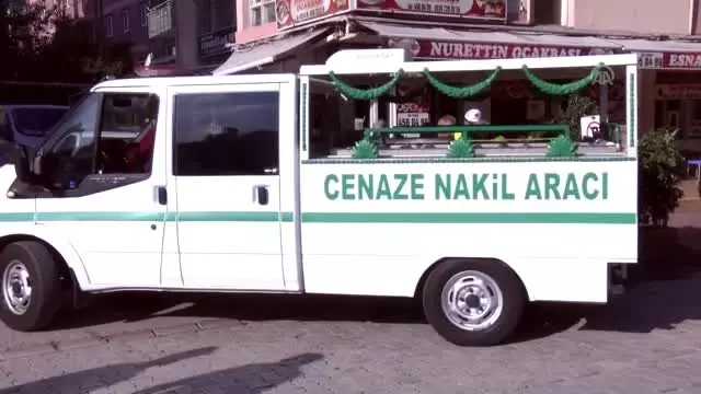 Temizlediği silahın ateş alması sonucu ölen polis memurunun cenazesi defnedildi