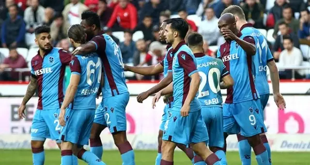 Trabzonspor, Antalyaspor'u 3-1 yendi