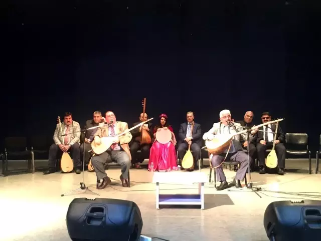 Ümraniye'de 1. Uluslararası Aşıklar Şöleni coşkusu