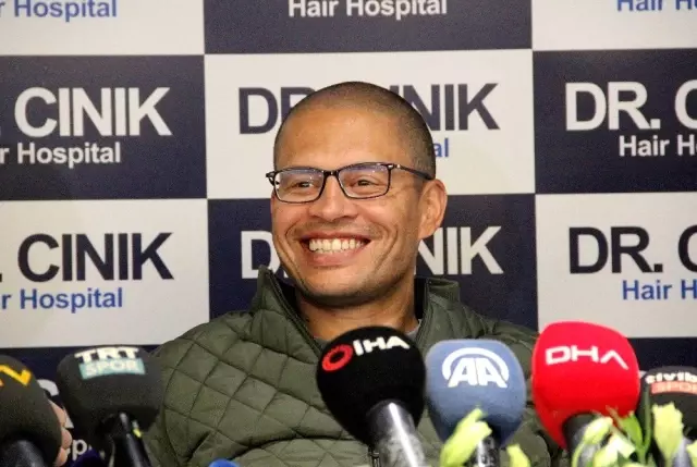 Alex: 'Fenerbahçe'ye dönme kararını ben veremem' Alex: 'Fenerbahçe'ye dönme kararını ben veremem'