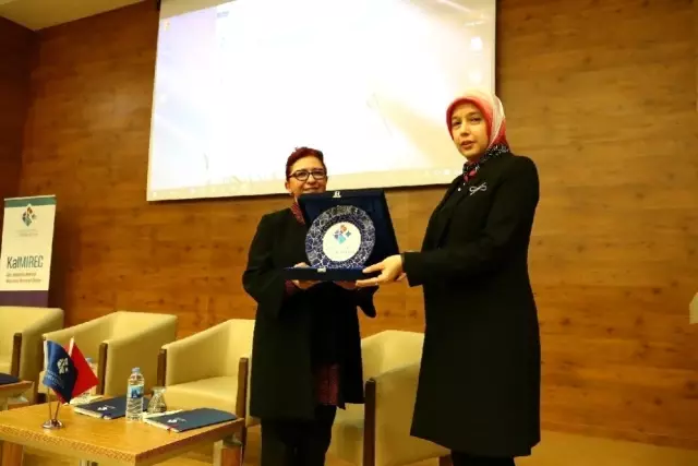 Dünyanın dört bir yanında liderlik yapan kadınlar HKÜ'de
