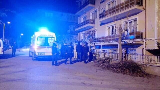Isparta'da gelin, misafir oldukları kayınvalidesinin evinde camdan atladı