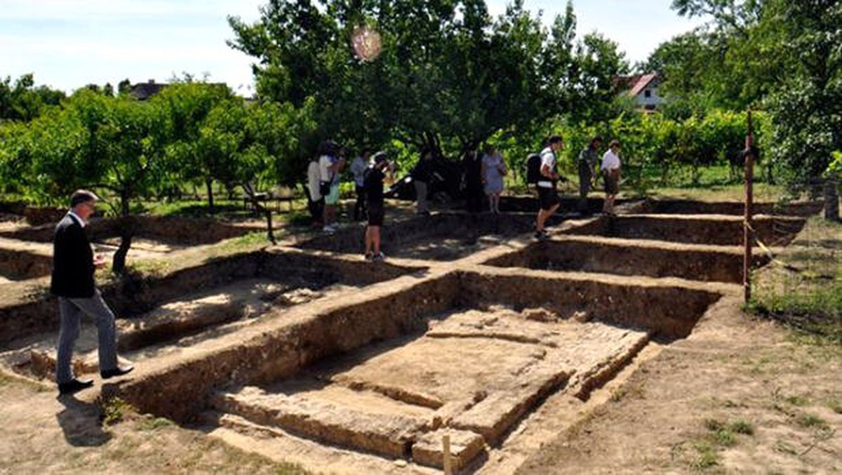 Kanuni Sultan Süleyman'ın Macaristan'da bulunan türbe alanındaki kazı çalışmaları tamamlandı