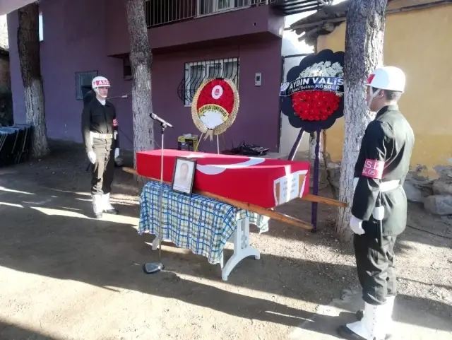 Kıbrıs Gazisi Halil Demirci son yolculuğuna uğurlandı