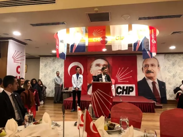 Kuşadası Belediye Başkanı Ömer Günel KKTC'de gençlerle buluştu