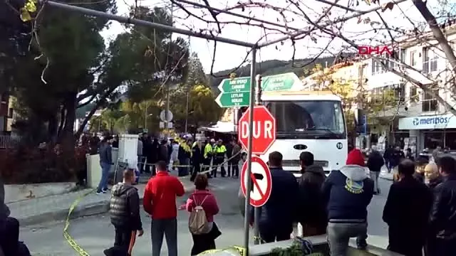 Muğla ayakları kamyonun altında kalan aylin'in sağ ayağı kesildi Muğla ayakları kamyonun altında kalan aylin'in sağ ayağı kesildi