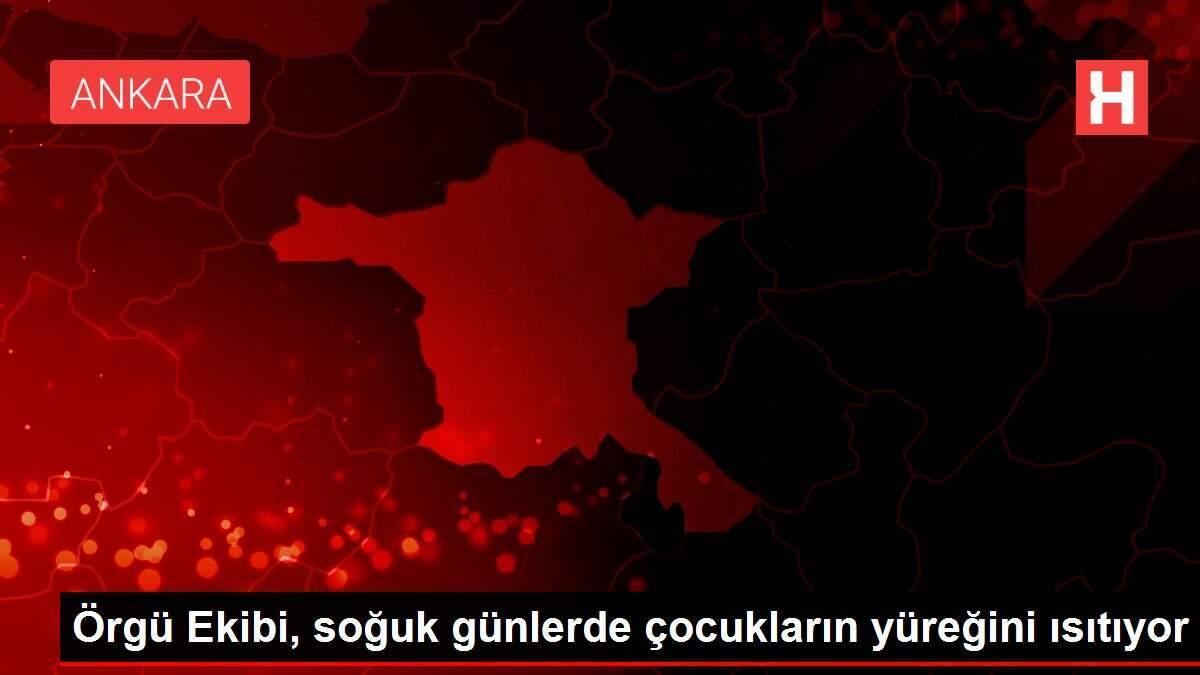 Örgü Ekibi, soğuk günlerde çocukların yüreğini ısıtıyor Örgü Ekibi, soğuk günlerde çocukların yüreğini ısıtıyor