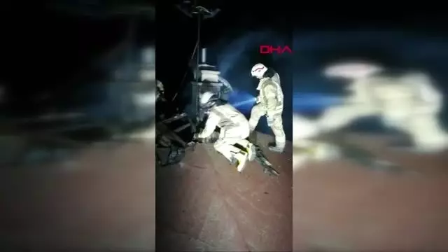 Silivri'de çiftlik evinde çatı yangını