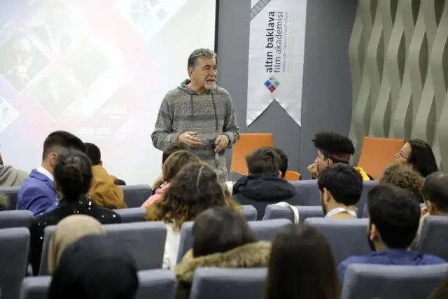 5. Altın Baklava Film Festivali ile sinemaseverler Gaziantep'te 5. Altın Baklava Film Festivali ile sinemaseverler Gaziantep'te