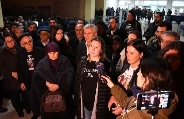 Çorlu'daki tren faciası davasında 3'üncü duruşma; Babası ölen Gülgen'in sözleri ağlattı(3) Çorlu'daki tren faciası davasında 3'üncü duruşma; Babası ölen Gülgen'in sözleri ağlattı(3)