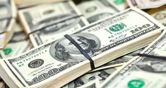 Dolar son 1,5 ayın en yüksek seviyesinden işlem görüyor