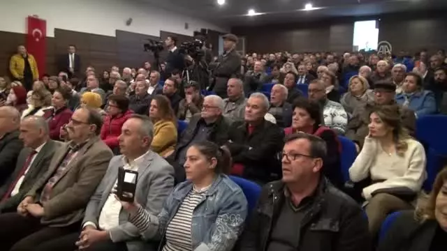 İncirliova Belediye Başkanı Kaya: 'Pehlivan'ı alkışlayanlar da istifa etsin' İncirliova Belediye Başkanı Kaya: 'Pehlivan'ı alkışlayanlar da istifa etsin'