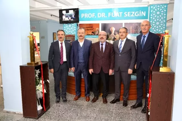 KAYÜ'de 'Prof. Dr. Fuat Sezgin Anı Köşesinin' Açılışı Yapıldı KAYÜ'de 'Prof. Dr. Fuat Sezgin Anı Köşesinin' Açılışı Yapıldı