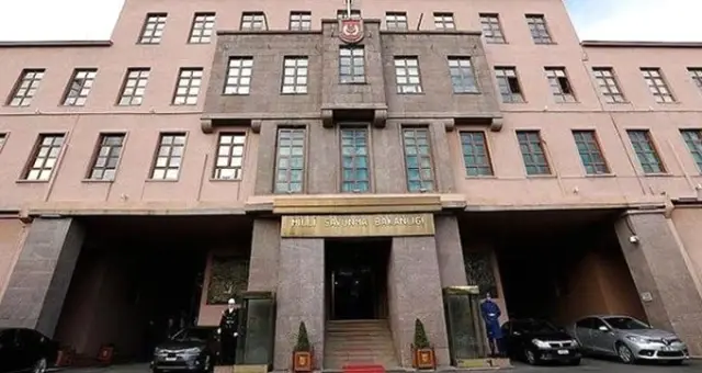 MSB'den soykırım destekçisi Handke'ye Nobel ödülü verilmesine tepki geldi