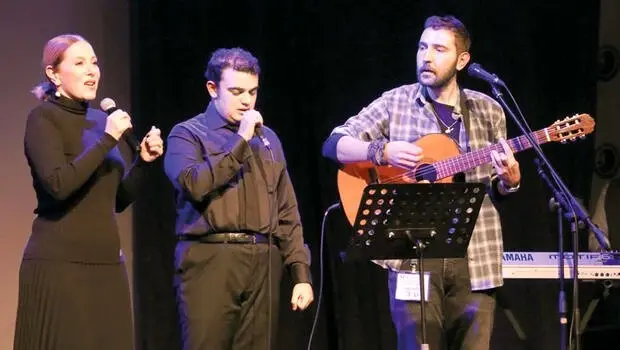 Otizm Orkestrası çaldı Zuhal Olcay söyledi Otizm Orkestrası çaldı Zuhal Olcay söyledi