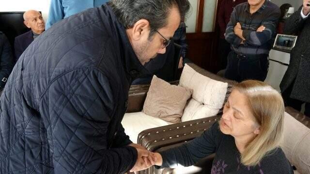 Özgecan Aslan'ın ailesinden Ceren Özdemir'in ailesine taziye ziyareti